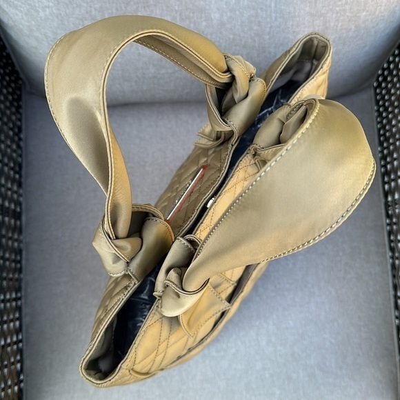 Calvin Klein Quilted Tote - Olive Green - Picture 5 of 16